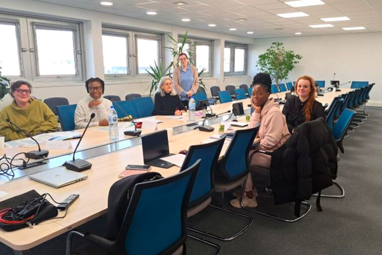 Le Groupe Colombus installe l'association AFG Autisme à Suresnes